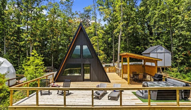 Modern A-Frame Cabin with Breathtaking Views of the Smoky Mountains, Perfect for Families or Groups