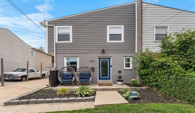 Modern DC Retreat w/Parking for 4 Cars! -Brookland