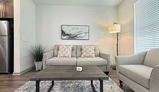 Modern Luxury 1BR Retreat in Clearwater
