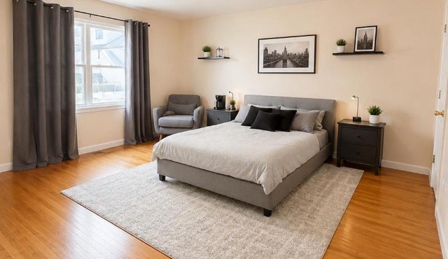 Modern Suite with Private Bath Minutes from Manhattan