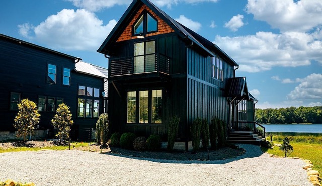 Modern Waterfront Home With Lake Views in Water’s Edge Tennessee
