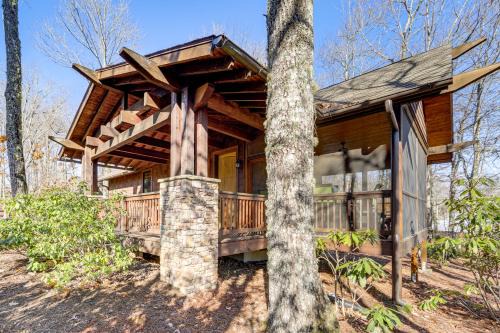 Mountain Retreat w/Community Perks in Glenville!