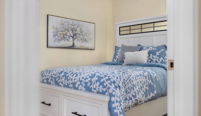 Near downtown, ETSU & VA · Pet-Friendly 1BR