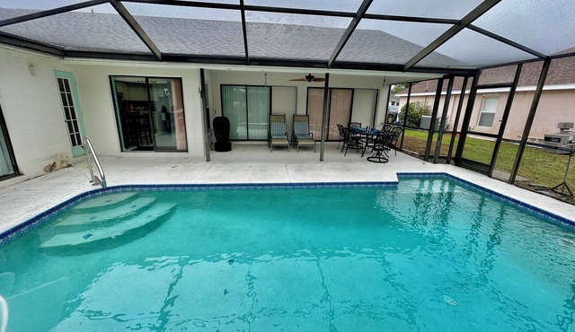 New 3-bedroom pool house in tranquil Spring Hill