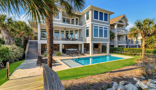 Newly Built 7-bedroom Oceanfront Stunner with private pool.