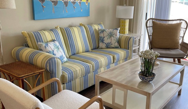 Newly furnished and professionally decorated 2 bed/2 bath condo in The Meadows