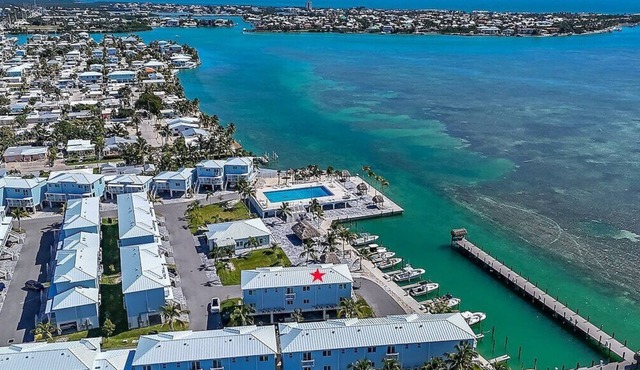 Ocean Isles #123~ Sea Breeze, Oceanfront!
