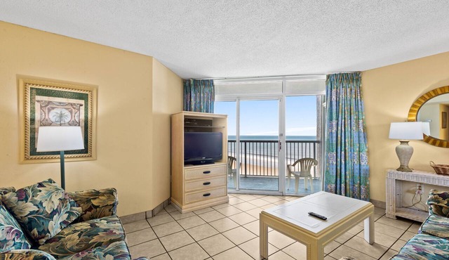 Oceanfront family fun, multiple pools, great views + Free Attraction Tickets!