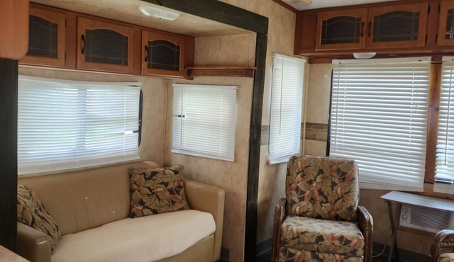 OUR GOSHEN RV PARK LOTS OF CAMPEING Memories are made KEY STONE CAMPER WITH POOL
