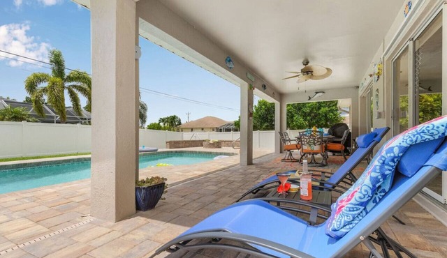 Paradise Found! Relaxing Pool home in Cape Coral