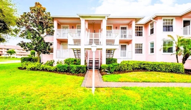 Peaceful 2BR/2BA Marco Island Retreat w/Pool – Walk to South Beach