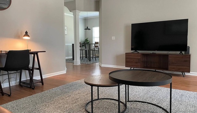 Peaceful & Lux home mins 2 St. Joesph/chandler Near Downtown Savannah Georgia