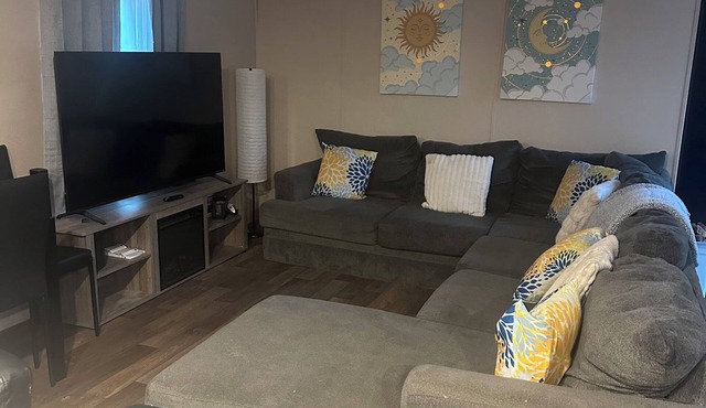 Perfect 4-bedroom mobile home with AC in welcoming McRae-Helena