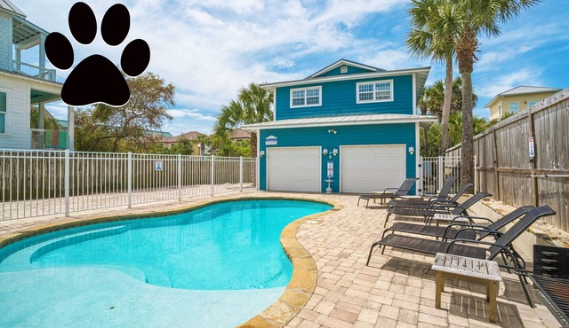Pet Friendly Elevated Cottage-1 Block 2 Beach-Pool