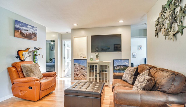 Pet-Friendly Home w/Pool & BBQ in Largo
