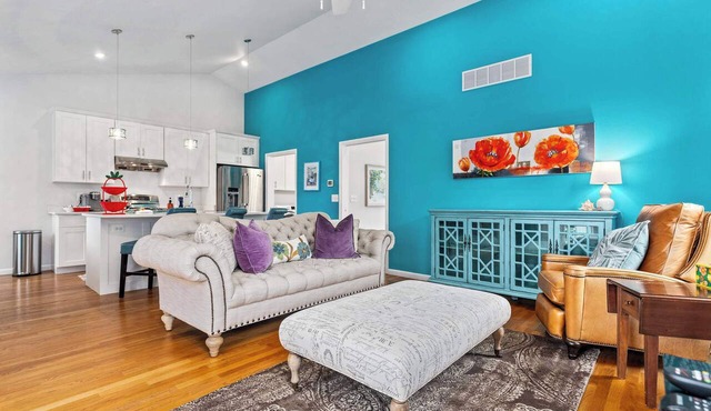 Pool Loft Suite | Bay Access & Beach Passes