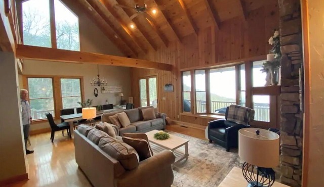 Private 3,100 Sq Ft Wolf Laurel Lodge w/Epic Views, Skiing & AT Trail Access