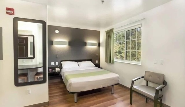 Private Stay Near Rutgers + Parking
