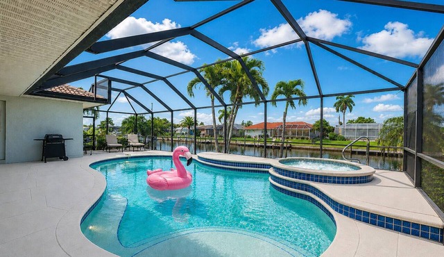 Punta Gorda Isles Private Pool/Spa Home on Canal/bikes