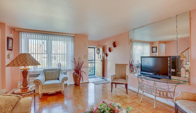 Quaint Lansdowne Getaway Near Downtown Philly!