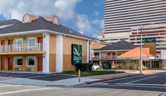 Quality Inn Flamingo