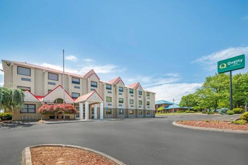 Quality Inn Knoxville West Cedar Bluff