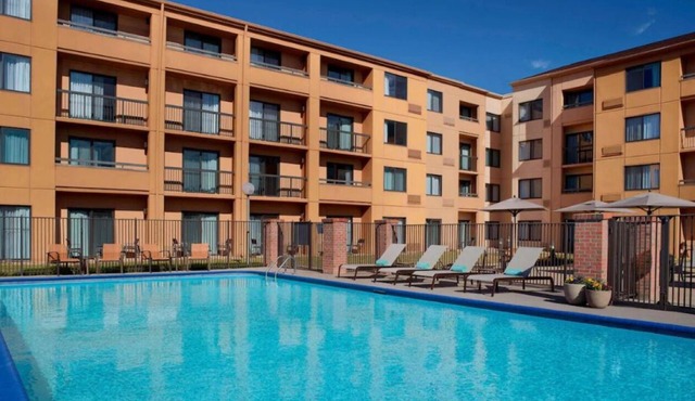 Relaxing Stay Near World of Coca-Cola – Perfect for Families & City Travelers