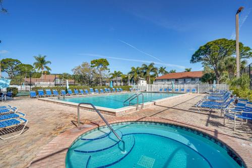 Resort-Style Condo 6 Mi to Bradenton Beach!