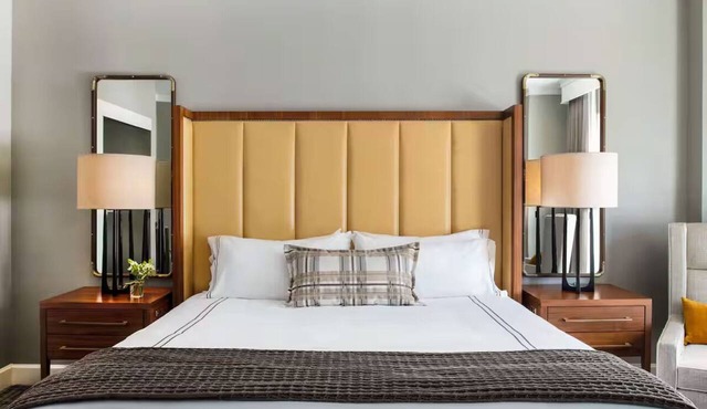 Restful King Suite Surrounded by Vineyards in Braselton Countryside