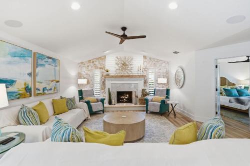 Riverfront Retreat with Pool Spa & Dock