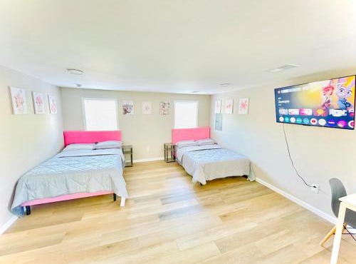 Rosa 2Bed Apartment by CityLux - 10 mins Airport