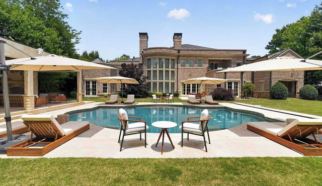 Rove Travel | Marietta Manor | Luxury Estate
