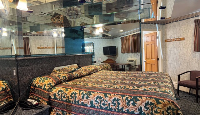Royal Motel