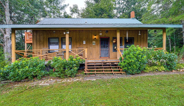 Rustic Cabin w/Phoenix Mtn Views & Trail Access!