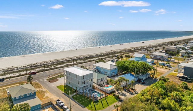 Sandy Feet Retreat | 8BR | Gulf View Escape! Private Pool & Spa! Walk to Beach!