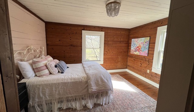 Sautee Valley Farm Cottage- 10 minutes from Helen and Unicoi State Park