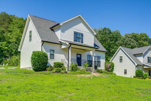 Scenic Mtn Retreat w/Wooded Backyard + Fire Pit!