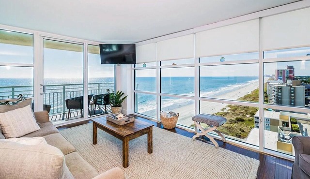 Seaside Penthouse Direct Oceanfront w/in&out pool