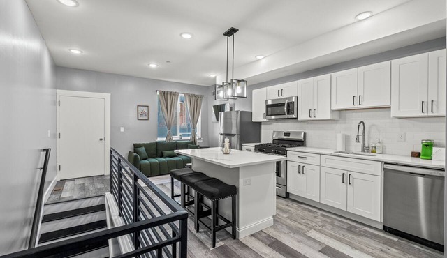 Serenity Stays Charming 3bd 2.5ba Oasis