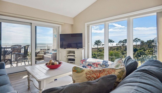 Shorewood 501- Penthouse 5th Floor Amazing Views!