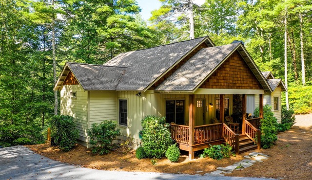 Simple Life - Lovely Cabin with Great Amenities!