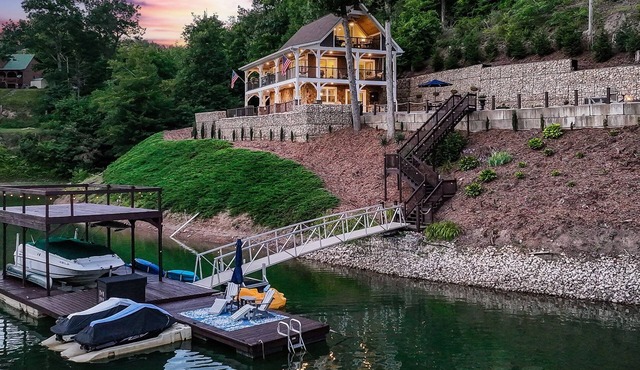 Skipping Stones Getaway - Watauga Lake Dock & Hot Tub, Summer Fun Awaits