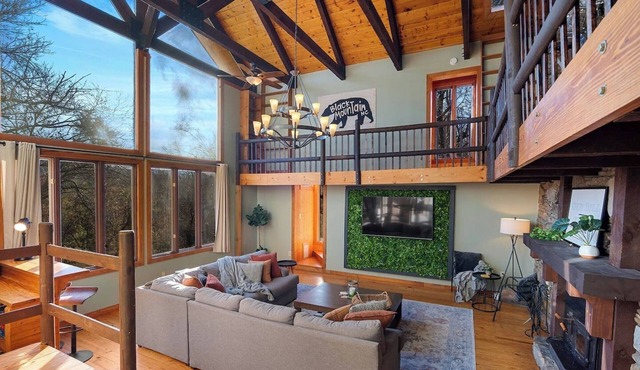 Sleeps 18 Cinema/Sauna/Game Rm/Hot Tub/Fire pit