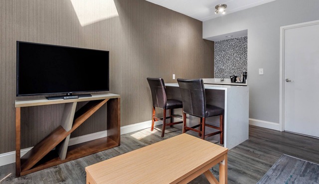 Somerset Lofts