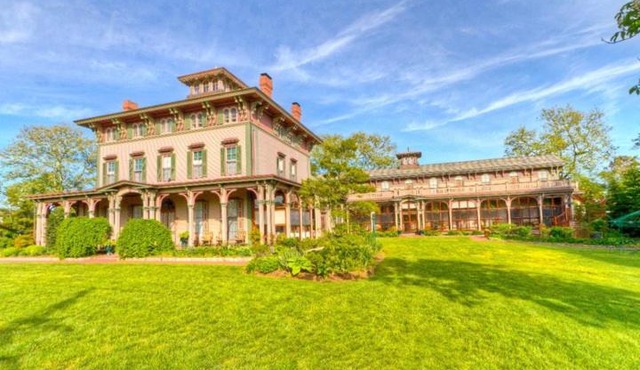 Southern Mansion