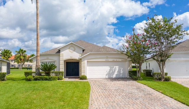 Spacious 4 bed/3 bath Pool home