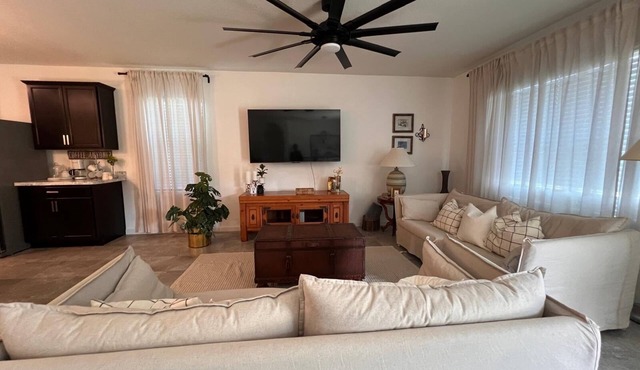 Spacious 4BR Family Home Near Clover Park & Beaches
