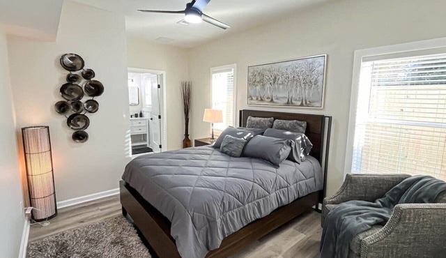 Spacious 5BR Home | Sleeps 12 | Pet Friendly