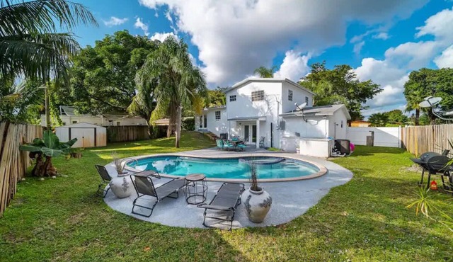 Spacious 5BR Villa w/Pool | Near Beach + Casino