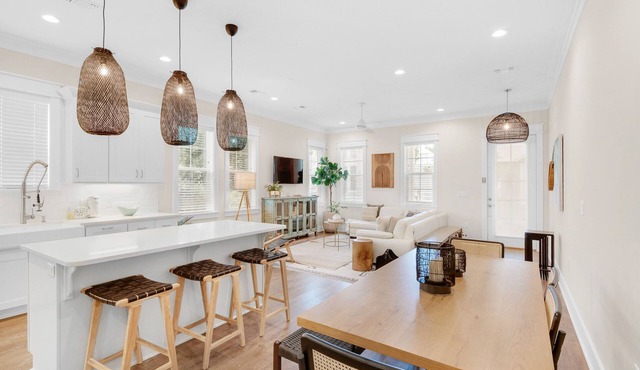 ☀️Spacious Balcony-Luxury 30A-Bikes-Pool-Grayton 91